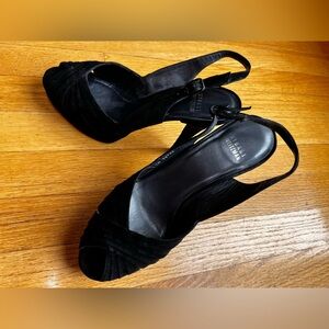 [Stuart Weitzman] “Wicky” Suede Slingback Peep-Toe Platform  Heels size 8 1/2